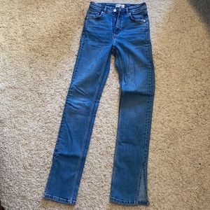 ZARA HIGH WAISTED JEANS